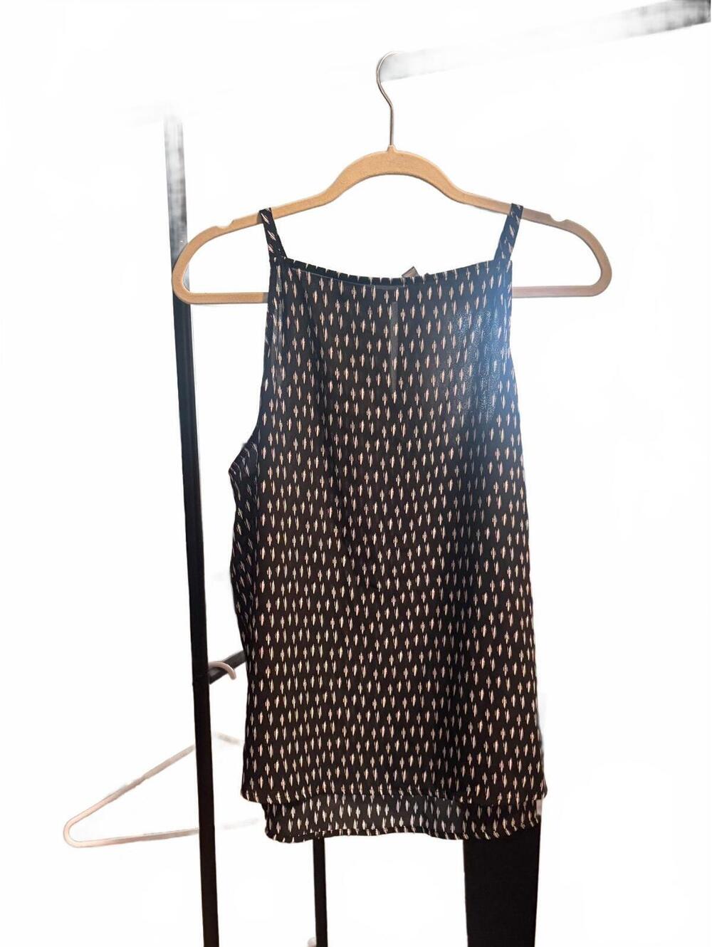 Worthington XL Black and White Patterned Sleeveless Top